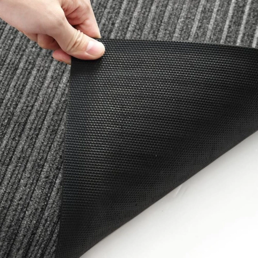 Niezniszczalna Wycieraczka Gumowa 60x90 cm - Idealna na Deszcz, Śnieg i Błoto. Antypoślizgowa.