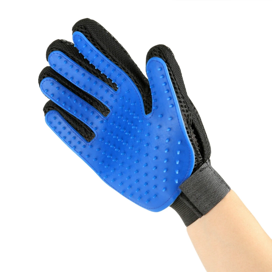 Masująca rękawica do sierści dla psa i kota