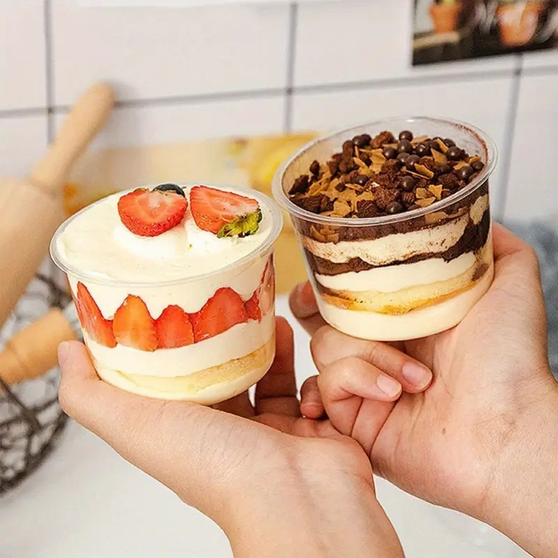 Transparentne pojemniki z pokrywką 50 szt